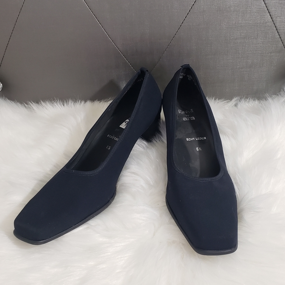René by Ara Navy blue shoes pumps